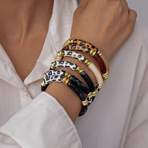 Leopardenmuster Acrylharz Geometrische Röhren Elastische Armbänder Legierung Zwischenstücke Retro Nischenschmuck Damen