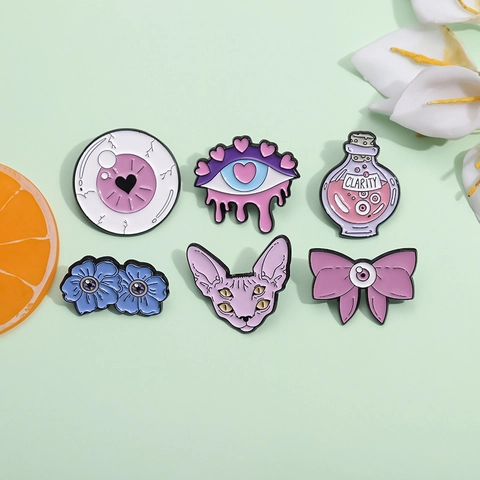 Ensemble de Broches en Émail en Alliage Créatif Pastel Goth Oeil Chat Sphynx Fleur Potion Nœud Pour Sac à Dos Bijoux