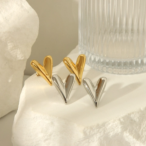Minimalistische Hartvormige Oorknoppen Roestvrij Staal 18K Verguld Geometrische Mode Sieraden Voor Dames