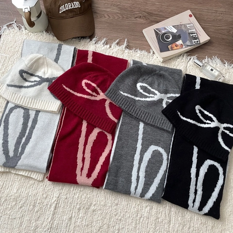 Set Berretto E Sciarpa In Maglia Da Donna Stile Coreano Invernale Caldo Poliestere Jacquard Con Fiocco Set Abbinato Fronte-Retro