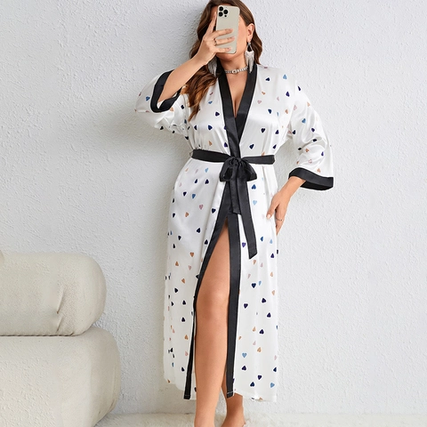 Bata De Satén Tallas Grandes Mujer Estampado Corazón Ribete En Contraste Manga Larga Con Cinturón Maxi Ropa De Dormir Imitación Satén