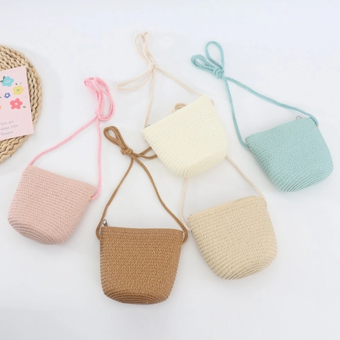 Kids Paper Straw Crossbody Bag Mini Woven Shoulder Bag For Girls Summer Beach Travel Purse Zipper Small Handbag