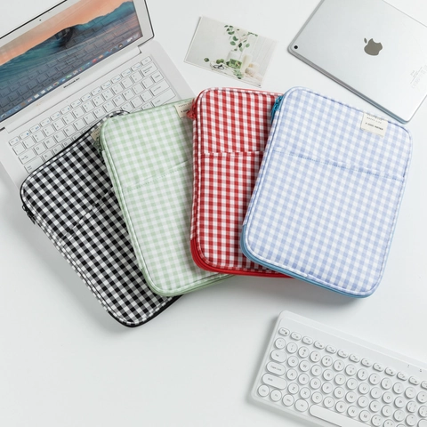 Laptop Sleeve Tablet Case Plaid Polyester Checkered Pattern With Front Pocket Zipper Closure Portable Protective Bag