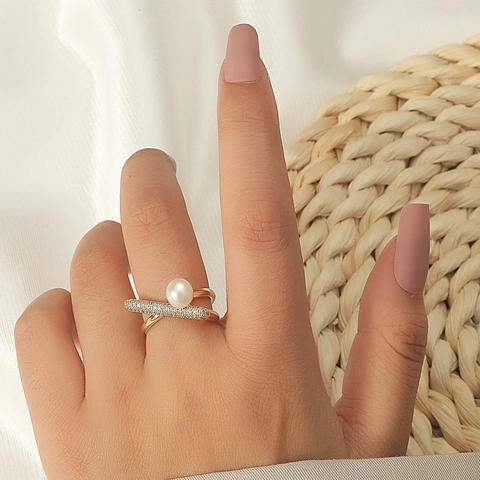 Anillo Abierto Elegante de Cobre Bañado en Oro para Mujer Anillo Geométrico de Moda Simple Con Perla Artificial y Diamante Imitación