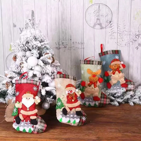 Christmas Stockings Burlap Plaid 3D Cartoon Santa Snowman Reindeer Bear Xmas Gift Bag Hanging Decor Party Ornament