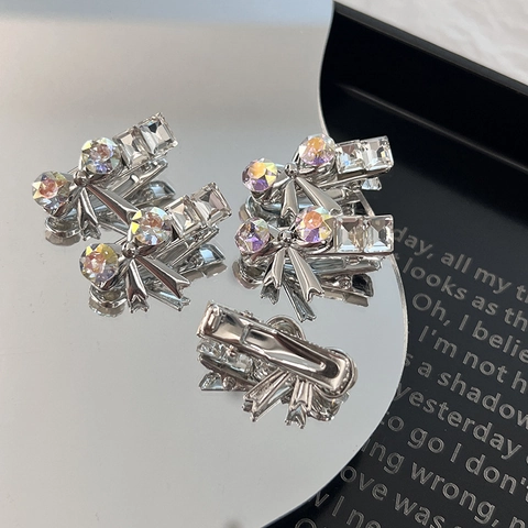 Schleife Haarklammern Mini Legierung Bunte Strass Entenschnabel Seitenspange Funkelnd Elegant Mode Für Frauen