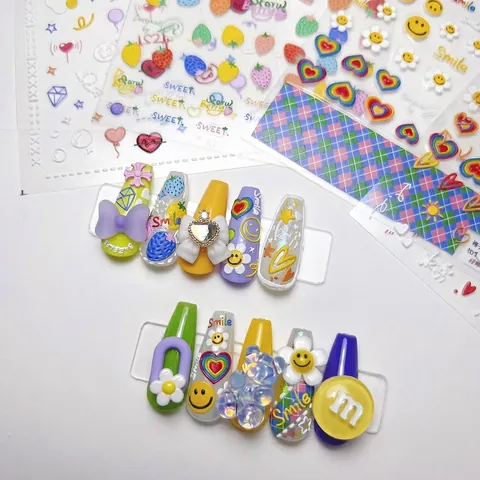 Autocollants Ongles Relief Tournesols Coeurs Sourires Dessin Animé Auto-adhésifs Décoration Manucure