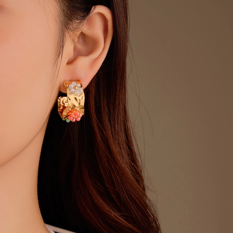 Pendientes De Aro En Forma De C De Acero Inoxidable Chapado En Oro De 18K Textura Martillada Flor De Cuentas Accesorios De Moda Para Mujeres