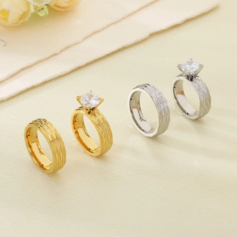 Anillo Para Pareja De Acero Inoxidable Textura Rómbica Circón Incrustado Joyería Geométrica De Boda Para Hombres Mujeres