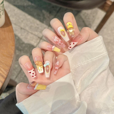 Faux Ongles À Presser Faits Main Long Cercueil 3D Ours Nœud Cœur Style Français Doux Décoratifs Pour Femmes