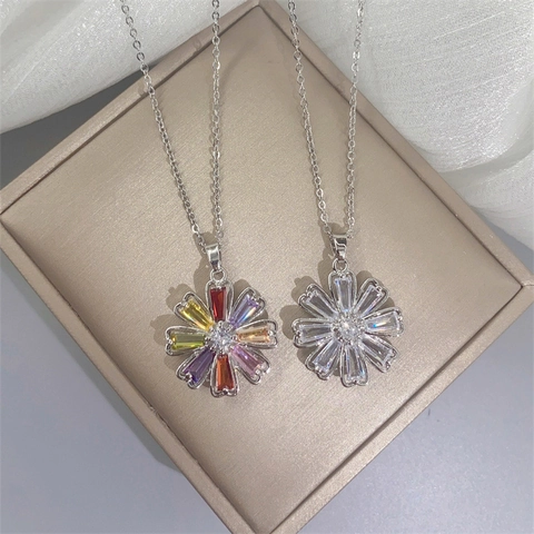 Titanium Steel Double Layer Sunflower Pendant Necklace For Women Luxury Rhinestone Inlaid Floral Jewelry Elegant Accessories