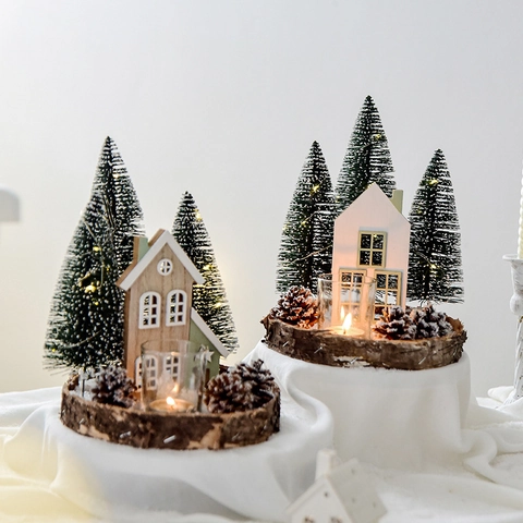 Navidad Casa De Madera Adorno Brillante Miniatura Cedro Árbol Piña Candelabro De Vidrio Decoración De Mesa Cálido Festivo