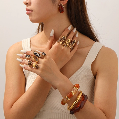 Bijoux Rétro Résine Imprimé Léopard Boucles D'oreilles Bague Bracelet Alliage Plaqué Oro Géométrique Écaille Ambre Accessoire Femme