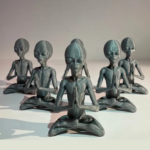 Meditation Alien Figurine Resin Gray Zen Yoga Pose Statues For Desk Office Home Garden Decor Accessories