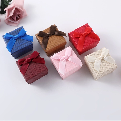 Quadratische Schmuck Geschenkbox Satin Schleife Papier Etui Für Ring Ohrringe Verpackung Geburtstag Jubiläum Präsentation