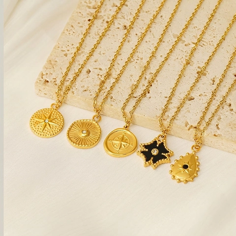 Eight Pointed Star Kompass Anhänger Halskette 18K Vergoldet Edelstahl Strass Vintage Schmuck Für Damen