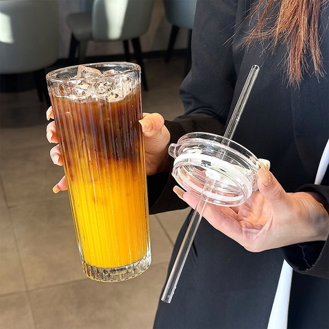 Ins Style Vertical Stripes Soda Lime Glass Coffee Cup With Lid And Straw Portable Large Capacity Drinkware For Home