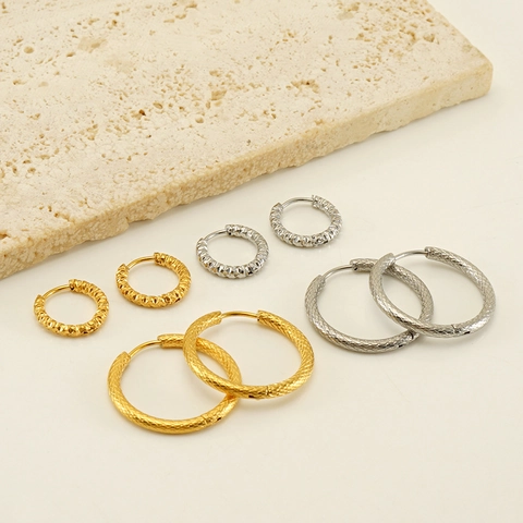 Pendientes De Aro Geométricos Acero Inoxidable Chapado En Oro De 18K Redondos Ovalados Texturizados Estilo Francés