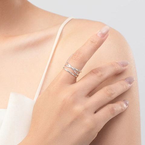 Anello in Argento Sterling S925 Minimalista Geometrico a Linee Incrociate Intrecciate da Donna Stile Ins Lucidato Gioielli