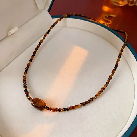 Collar De Cuentas De Piedra Ojo De Tigre Artificial Cobre Colgante Geométrico Cadena De Clavícula Para Mujer