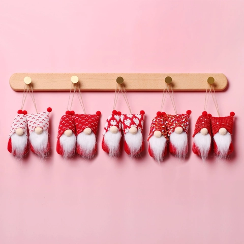 Adornos Colgantes De Gnomo De Navidad Tela De Punto Piel Sintética Patrones De Corazón Decoración De Árbol De Fiesta Rojo Y Blanco