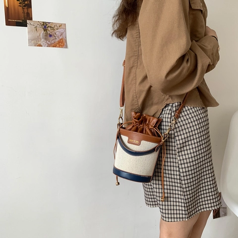 Borsa A Secchiello Donna Tela PU Pelle Patchwork Colore Contrasto Vintage Casual Coulisse Spalla Tracolla