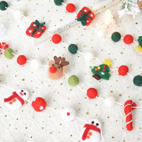 Wool Felt Christmas Garland Snowman Reindeer Tree Gift Box Candy Cane Pom Pom Hanging Banner Home Party Decor