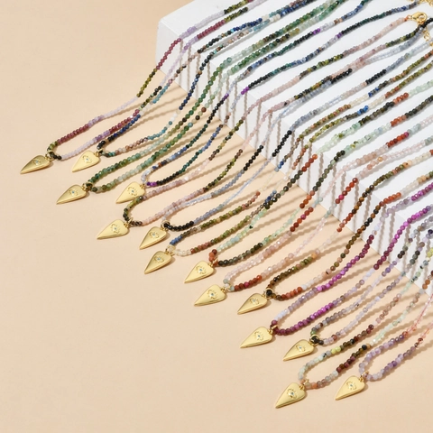 Naturstein Perlenkette Unregelmäßiger Turmalin Vergoldete Legierung Herz Böser Blick Anhänger Böhmischer Vintage Damen Schmuck