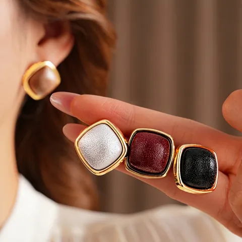 Pendientes De Botón Cuadrados Retro Franceses Mujer Cuero Sintético Texturizado Geométrico Aleación Poste De Plata
