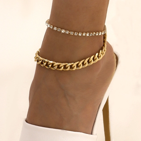 Alloy Strass Fußkettchen Und Kubanische Gliederkette Fußschmuck Für Frauen Übertriebener Quastenstil Glänzendes Strandzubehör