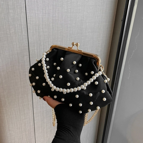 Elegante Abend Clutch Tasche Plissiert Satin Künstliche Perlen Verziert Kuss Verschluss Crossbody Metallkette Hochzeit Für Frauen