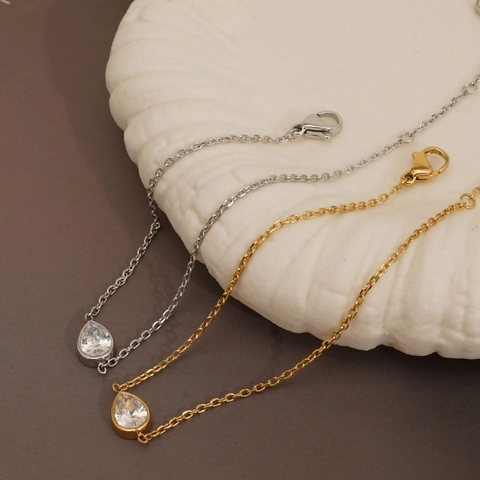 Stainless Steel Bracelet Elegant Teardrop Zircon Bezel Setting PVD Plated Adjustable Chain Jewelry For Women Minimalist