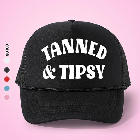 Καπέλο Trucker Με Δίχτυ Τύπωμα Tanned And Tipsy Ρυθμιζόμενο Αναπνεύσιμο Καλοκαιρινό Για Ήλιο Υπαίθρια Χρήση Casual Στυλ Για Όλους