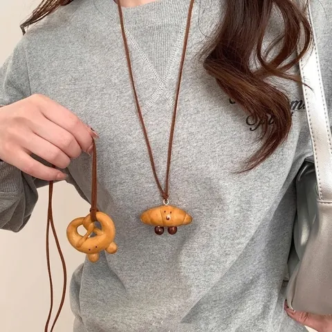 Retro Ethnische Anhänger Halskette Holz Legierung Perlen Leder Mini Tasche Stern Feder Lange Pullover Kette Böhmischer Schmuck Damen