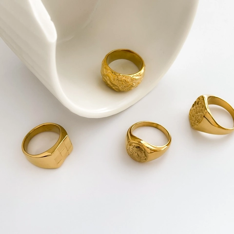 Vintage Siegelring Gold Plattiert Edelstahl Relief Muster Meteorit Krater Textur Minimalistischer Punk Schmuck Für Damen Herren