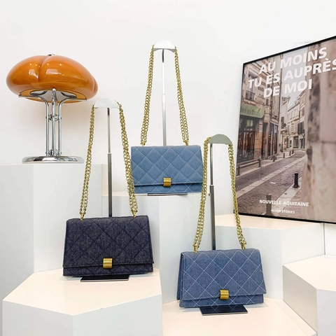Diamond Quilted Denim Crossbody Bag Retro Vintage Shoulder Purse With Gold Chain Strap And Metal Lock For Women