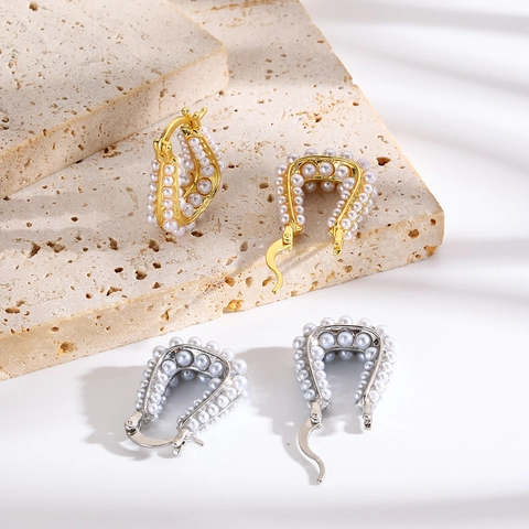Orecchini a Cerchio in Rame a Forma di U con Perla Artificiale Moda Vintage Europea per Donna Gioielli Geometrici di Lusso Oro Argento