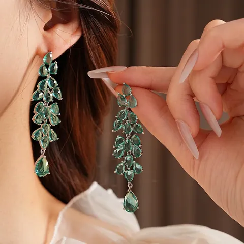 Green Zirconia Leaf Tassel Dangle Earrings With Silver Earring Post Elegant Long Pear Water Drop Copper Jewelry For Women