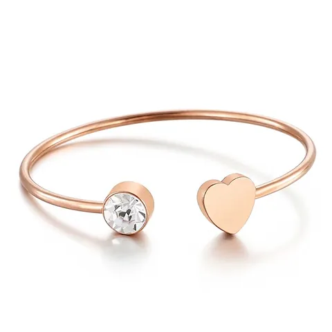 Edelstahl Herz Offener Armreif Für Damen Mit Rundem Zirkonia Inlay Poliertes Metall Elegantes Schmuck Geschenk