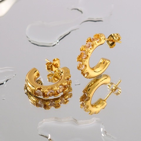 Orecchini A Cerchio A Forma Di C Acciaio Inossidabile Placcato Oro 18K Zircone Trasparente Gioielli Geometrici Donna
