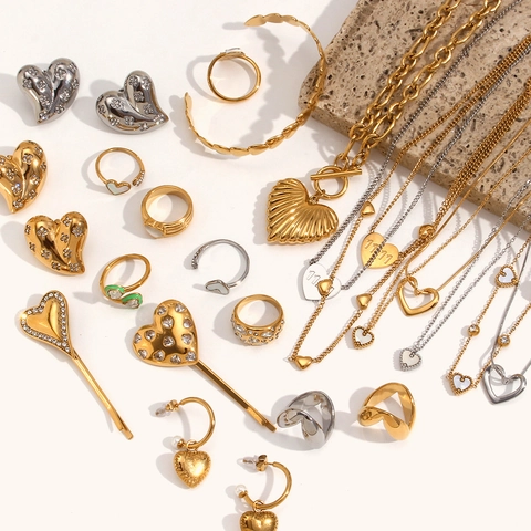 Collana in Acciaio Inossidabile Placcato Oro 18K Cuore Zirconia Set 11:11 Numero d'Angelo Pendente Gioielli Retro Conchiglia Cuore Accessori per Donna