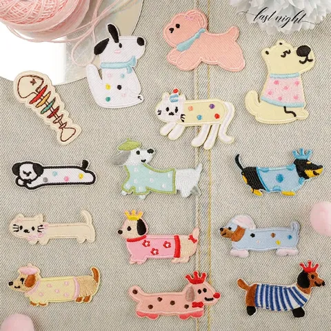 Stickereien Aufnäher Cartoon Dackel Hund Selbstklebend Stoffaufkleber DIY Dekorative Applikationen Für Kleidung Taschen Hüte