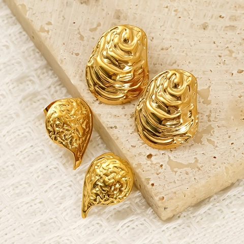 Pendientes De Botón Vintage Irregulares Arrugados Chapados En Oro 18K Acero Inoxidable 304 Joyería Impermeable Para Mujer