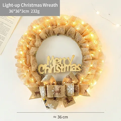 Ghirlanda Di Natale Con Luci LED Juta Pigne Bacche Rosse Targa In Legno Per Decorazione Da Appendere A Porta E Parete
