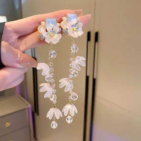 Floral Long Tassel Dangle Earrings With Acrylic Flower Crystal Artificial Pearl And Silver Earring Post Elegant Sweet Jewelry
