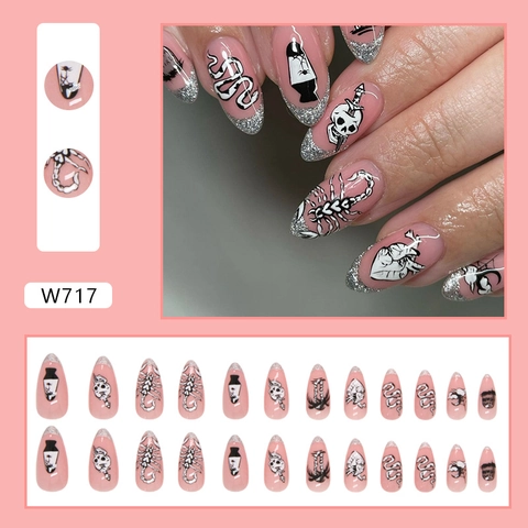 Unghie Finte Gotiche Rosa Mandorla French Tip Glitter Argento Motivi Neri Teschio Serpente Cuore Halloween