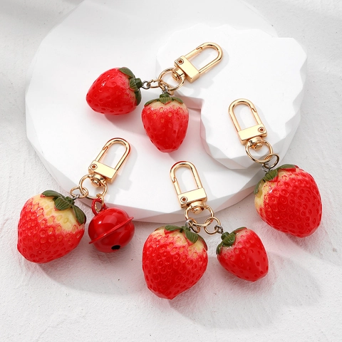 Llavero De Fresa Realista Dulce Colgante De Fruta De Resina Con Campana Cierre De Metal Dorado Para Mujeres Niñas