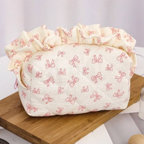 Quilted Cotton Fabric Cosmetic Bag With Lace Ruffle Trim Bowknot Cherry Floral Pattern Large Capacity Travel Makeup Organizer Pouch