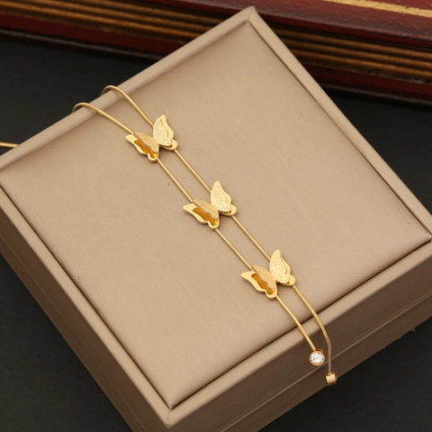 Collana Con Pendente A Farfalla Satinata Acciaio Inossidabile Placcato Oro Catena Multistrato Con Zircone Per Donna
