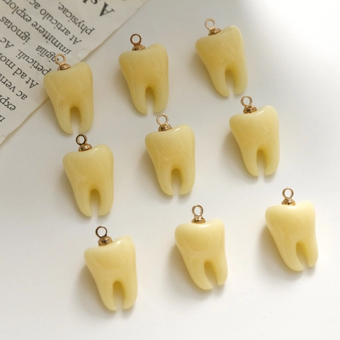 3D Realistic Tooth Shaped Charms Resin Pendants With Metal Loop For Jewelry Making Funny Creative Accessory